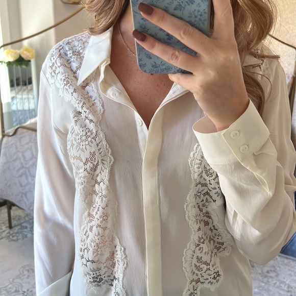 Gold Hawk | Blouse - Picture 2 of 5